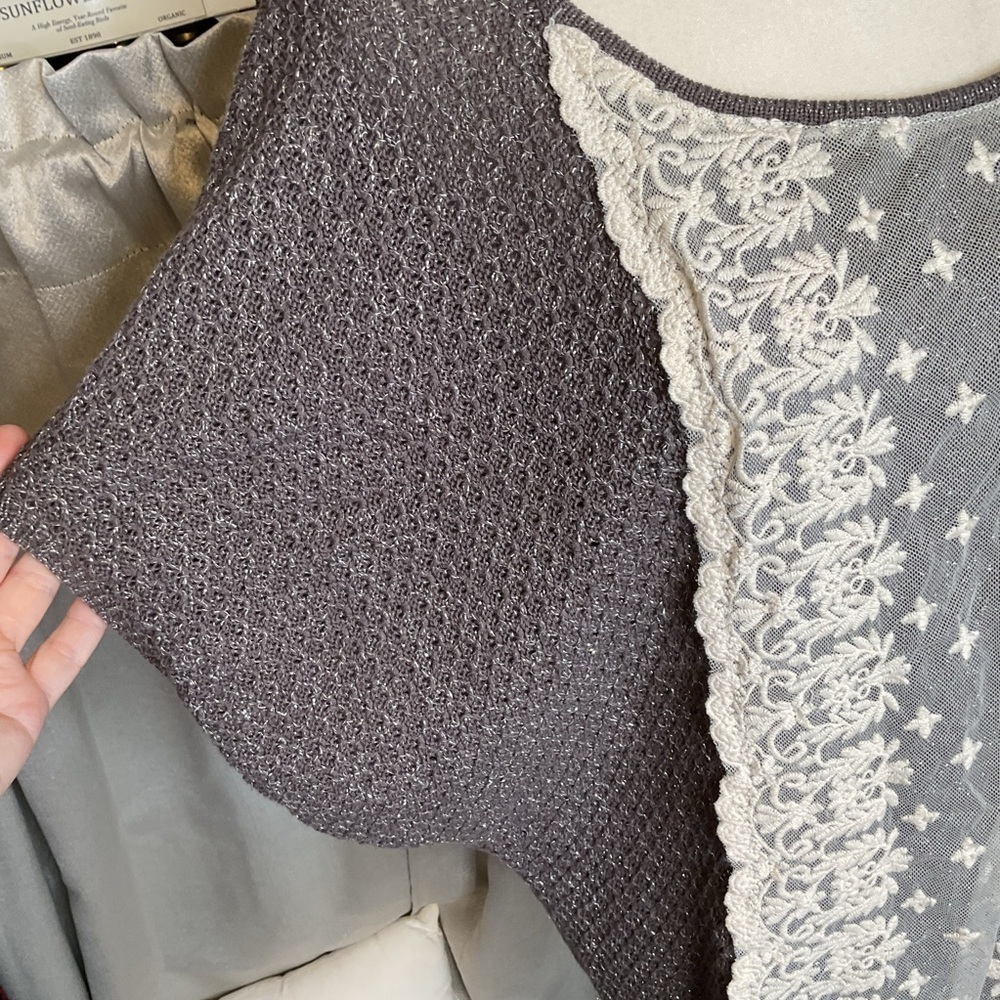 New Directions Gray and White Crew Neck Sweater with Geometric Design - Picture 8 of 10